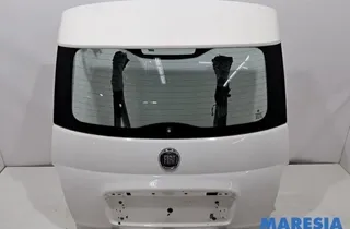 FIAT 500 2 generation (2008-2024) Крышка багажника 51783706,52056197 34371649