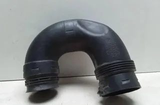 VOLKSWAGEN Passat B7 (2010-2015) Citas šļaukas / trubas 1K0129618AF,1K0129618AT,1K0129618BG 34177214