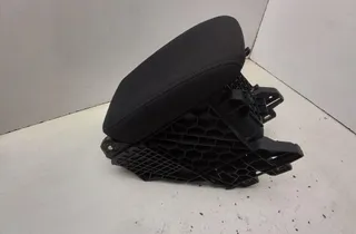 VOLKSWAGEN Touran 3 generation (2015-2023) Atvilktne 5TA864251 34189279