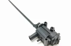 BMW X5 E70 (2006-2013) Degvielas tvertnes vāciņa bloķēšana 406204429,6985882 23120269