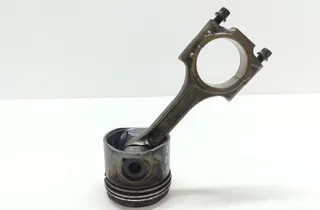 VOLVO XC60 1 generation (2008-2017) Поршень 811118 33528436