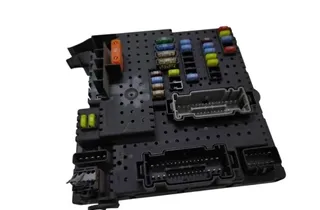 VOLVO S80 1 generation (1998-2006) Fuse box 12217799 34201199