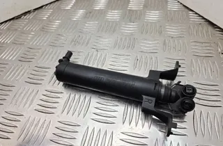 AUDI A3 8V (2012-2020) Headlight washer spray nozzle 8V0955102A 34440159