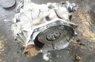 AUDI Q2 1 generation (2016-2024) Gearbox MHH 33800807
