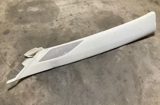 VOLKSWAGEN Golf 8 generation (2019-2023) Правая часть стойки 5G0867233 33803527