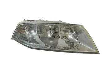 SKODA Octavia 1 generation (1996-2010) Фара передняя правая 33708131