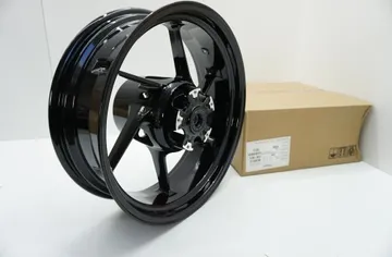 APRILIA RS Aizmugurējais vieglmetāla disks 2B005364 14577663