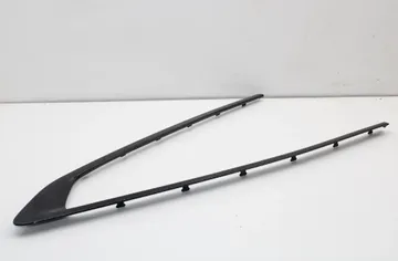 BMW 4 Series G22, G23, G26 (2020-2023) Aizmugurējā labā spārna moldings 7482756 33503639