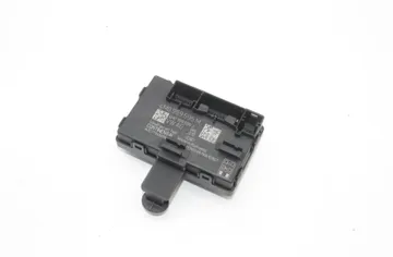 AUDI e-tron 1 generation (2018-2024) Rear Left Door Control Unit 4M0959595M 33508570