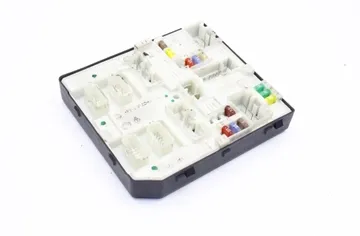 RENAULT Zoe 1 generation (2012-2023) Fuse box 284B62494R 33564150