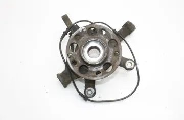 MERCEDES-BENZ A-Class W176 (2012-2018) Front Right Wheel Hub 33588368