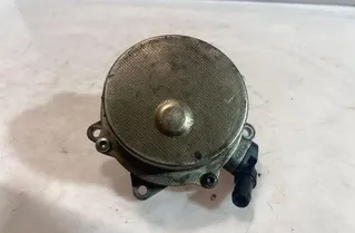 AUDI A4 B7/8E (2004-2008) Vakuuma sūknis 057145100K 18128165