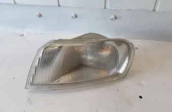 OPEL Vectra B (1995-1999) Priekšējais kreisais papildu pagrieziena rādītājs 33621085