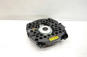 BMW X3 F25 (2010-2017) Сабвуфер 9247342 33636522