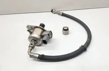 BMW 3 Series F30/F31 (2011-2020) Degvielas sūknis 7607159 33642816