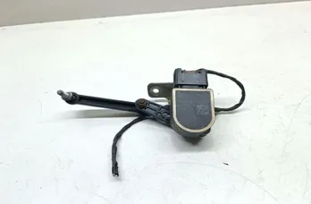 BMW 5 Series F10/F11 (2009-2017) Датчик уровня передний левый 6861351 33668008