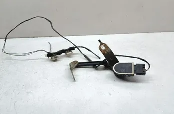 BMW 1 Series F20/F21 (2011-2020) Датчик уровня передний левый 6860843 33674601