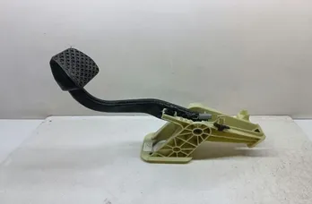 BMW X3 F25 (2010-2017) Bremžu pedālis 6787363 33677049