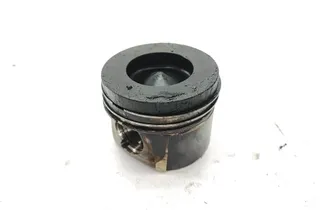 BMW 3 Series E90/E91/E92/E93 (2004-2013) Piston 84L117 33677880