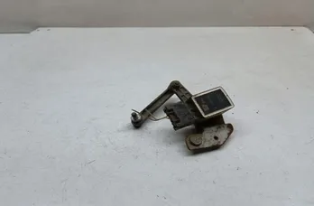 BMW 5 Series E60/E61 (2003-2010) Датчик уровня передний левый 6778860 33681089