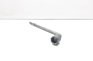 BMW X5 E70 (2006-2013) Riteņu uzgriežņu atslēga 33681539