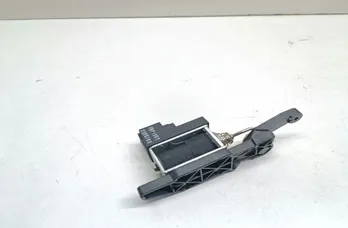 BMW X5 E70 (2006-2013) Замок крышки топливного бака 70P1367 33686443