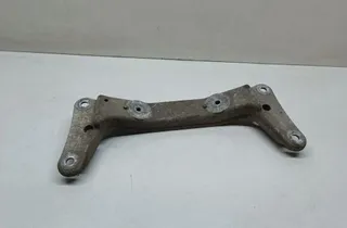 BMW 3 Series E90/E91/E92/E93 (2004-2013) Pārnesumkārbas kronšteins 33689767