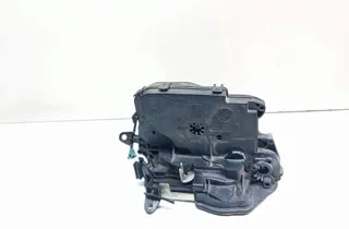 BMW 3 Series E90/E91/E92/E93 (2004-2013) Aizmugurējo kreiso durvju slēdzene 7060295 33690765