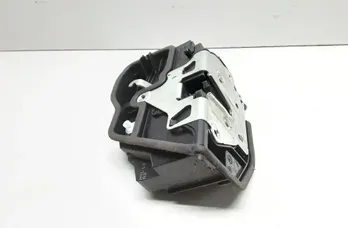 BMW 3 Series E90/E91/E92/E93 (2004-2013) Замок задней левой двери 7202147 33701823