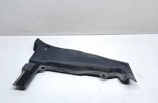 LAND ROVER Range Rover Sport 2 generation (2013-2022) Priekšējā stikla tīrītāja apdare / plastmasa CPLA02222A 33732222