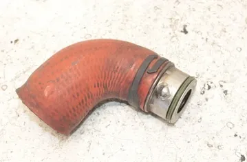 VOLKSWAGEN Passat B6 (2005-2010) Starpdzesētāja / interkūlera truba 33280545