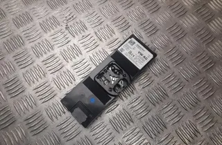 VOLKSWAGEN ID.4 1 generation (2020-2023) Bootlid Antenna Amplifier 1EA035741F 33520540