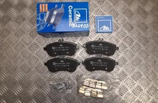 MERCEDES-BENZ C-Class W204/S204/C204 (2004-2015) Тормозные колодки передние 13047027332 33779864