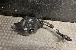 BMW 3 Series G20/G21/G28 (2018-2024) AdBlue tvertne 7454338 34372418