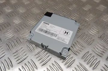 NISSAN Leaf 2 generation (2017-2023) Camera control unit 284A1-5SA4A 33600681
