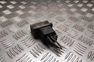 RENAULT Espace 4 generation (2002-2014) Aizdedzes sveces 7700115078 13824492