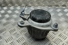 MERCEDES-BENZ E-Class W213/S213/C238/A238 (2016-2024) Dzinēja stiprinājums/spilvens labajā pusē A2132400600 33317687