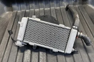 HONDA VTR Dzesēšanas radiators SSW96134E,8928A,144843 34856292