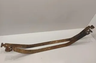 VOLKSWAGEN Golf 2 generation (1983-1992) Fuel Tank Holder 34329135