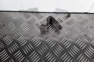 OPEL Insignia A (2008-2016) Держатель радиатора 1323913 33829819