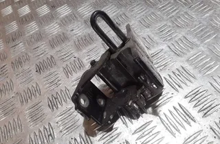 AUDI A8 D2/4D (1994-2002) Механизм сдвижной двери 33836019