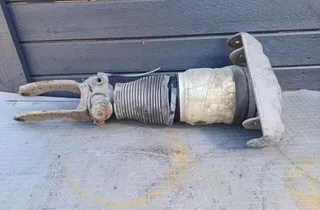 VOLKSWAGEN Touareg 1 generation (2002-2010) Front right pneumatic shock absorber 34900609