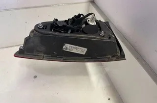 SEAT Ateca 1 generation (2016-2024) Aizmugurējais labais lukturis bagāžniekā 575945308B 33209849