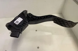 SEAT Ateca 1 generation (2016-2024) Throttle Pedal 5Q1723503J,81051604582 33210013