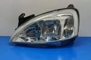 OPEL Corsa C (2000-2006) Фара передняя правая 34204584