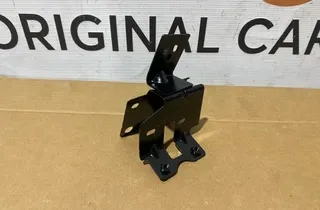 VOLVO V60 2 generation (2018-2023) Держатель радиатора 31468230 34211037