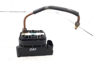 MERCEDES-BENZ C-Class W205/S205/C205 (2014-2023) Блок управления подвеской воздуха A0993200058 33368775