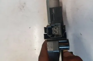 VOLVO S60 2 generation (2010-2020) Priekšējo kreiso durvju logu pacēlāja motorīts WR12717 33125385