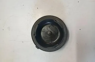 VOLVO V70 2 generation (2000-2008) Front light cover 33135372