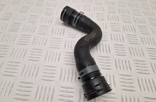 AUDI A4 allroad B9 (2016-2024) Dzesēšanas šļauka / truba 8W0122101H 33384949